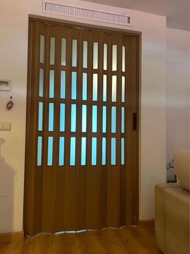 puerta plegable pvc cristalera