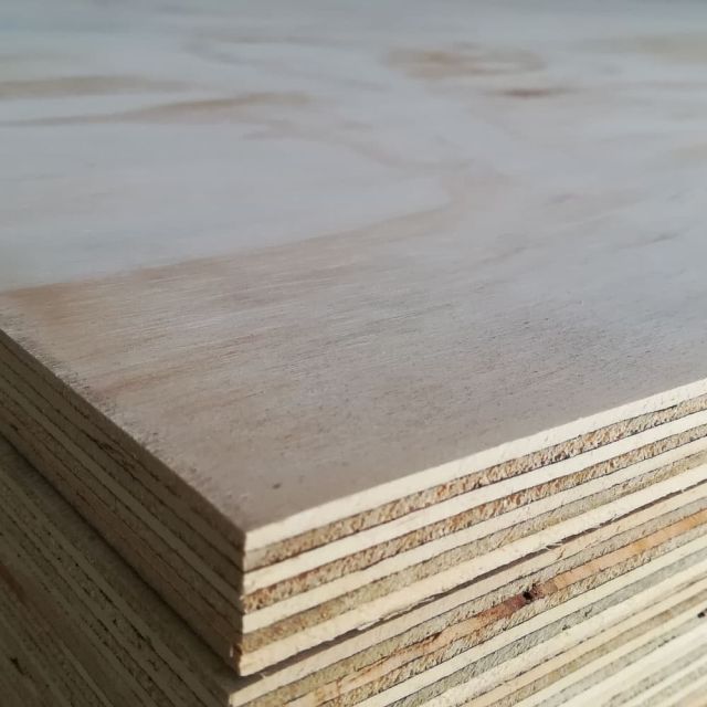 Tablero contrachapado